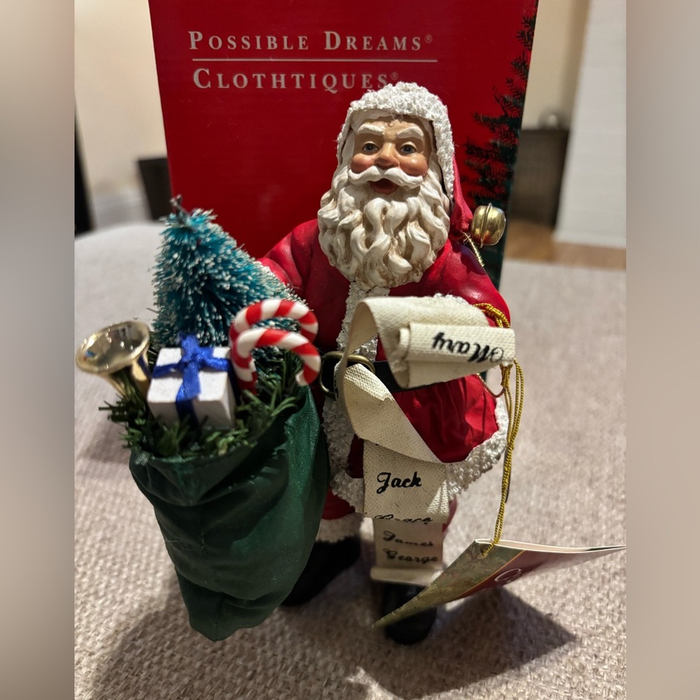 Possible Dreams Clothtique 1940s Traditional Santa Ornament